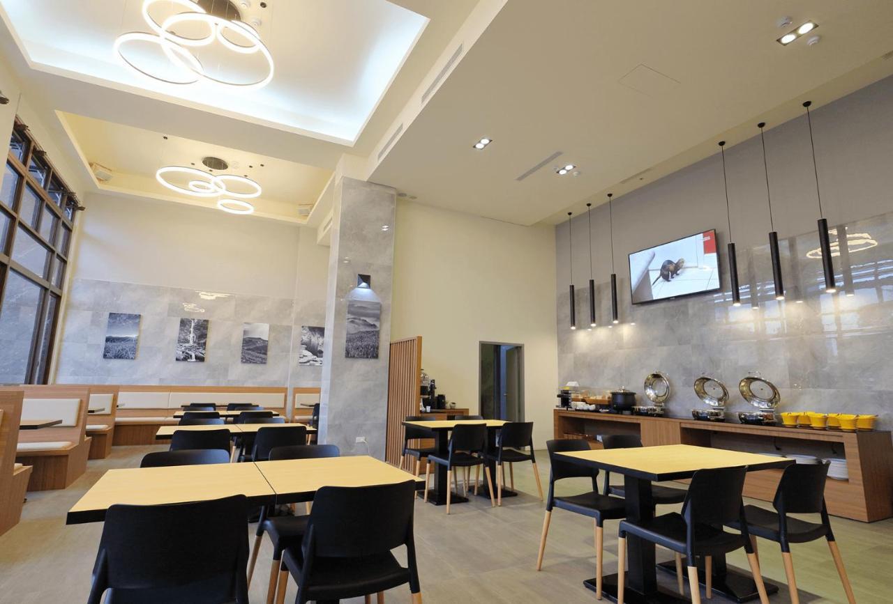 Ket Hotel Yuli Luaran gambar